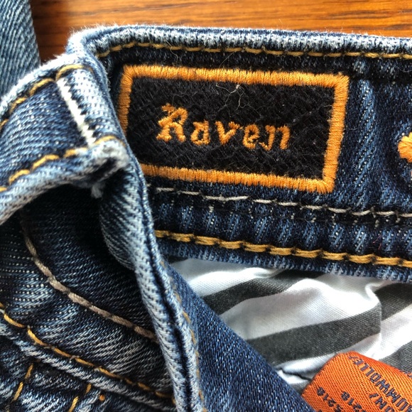 COPY - COPY - Rock Revival Raven Skinny Jeans Size 25 - Picture 7 of 8